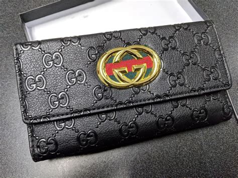 gucci black patent leather wallet